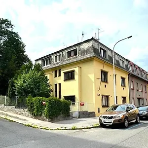 Апарт-отель Hillside