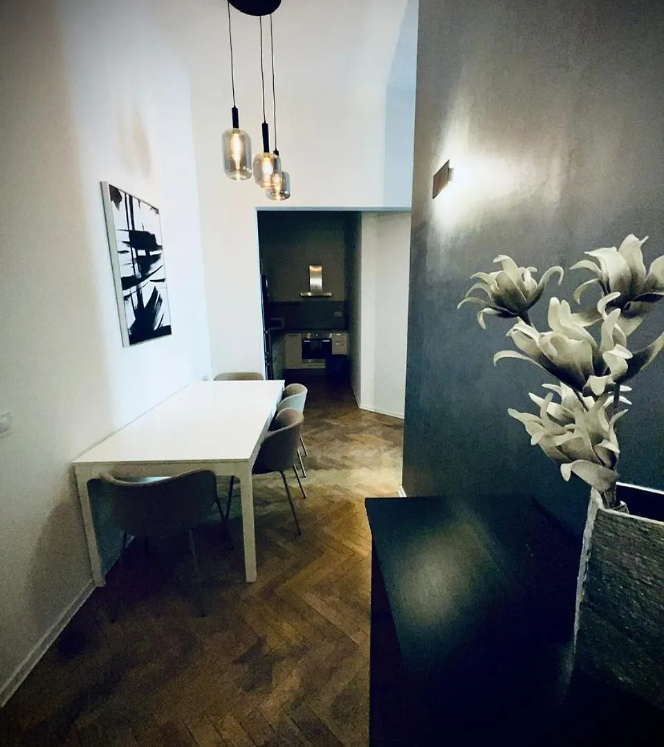 Top Wenceslas Square Apartment Praga